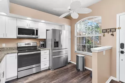 350 Newport Drive #1905, Naples, FL 34114 - Photo 5