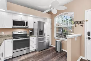 350 Newport Dr, Naples, FL 34114 - Photo 5