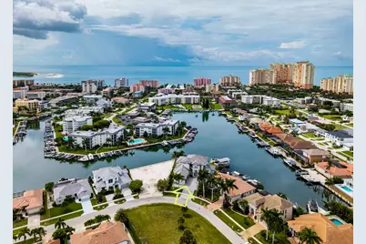 826 Banyan Court, Marco Island, FL 34145 - Photo 5