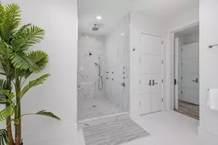 158 S Beach Dr, Marco Island, FL 34145 - Photo 29