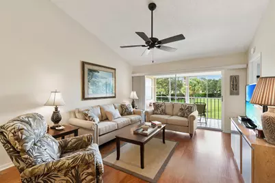 685 Squire Circle #204, Naples, FL 34104 - Photo 5
