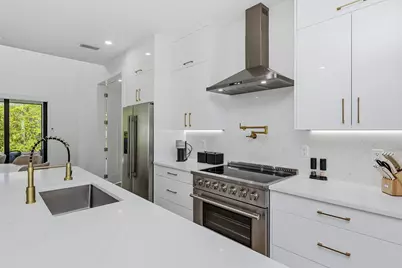 3400 Canal Street, Naples, FL 34112 - Photo 9