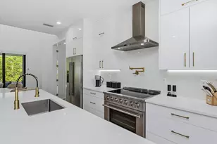 3400 Canal St, Naples, FL 34112 - Photo 9
