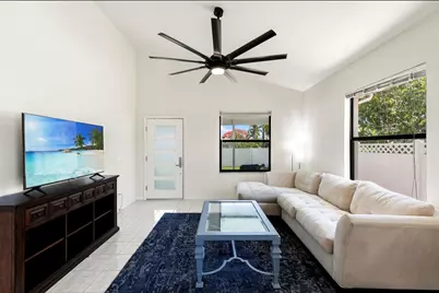 594 108th Avenue N, Naples, FL 34108 - Photo 11