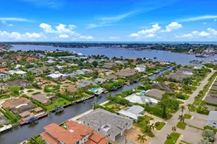 1566 Curlew Ave, Naples, FL 34102 - Photo 23