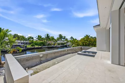 1566 Curlew Avenue, Naples, FL 34102 - Photo 15