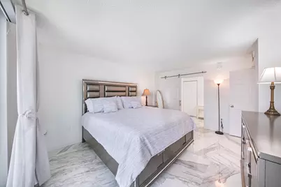 320 Seaview Court #1207, Marco Island, FL 34145 - Photo 17