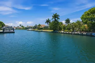 1036 Admiralty Ct, Marco Island, FL 34145 - Photo 31