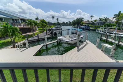 405 Driftwood Court, Marco Island, FL 34145 - Photo 33
