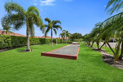 208 Furse Lakes Circle #D6, Naples, FL 34104 - Photo 35