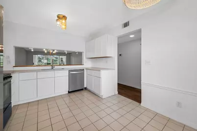 208 Furse Lakes Circle #D6, Naples, FL 34104 - Photo 17