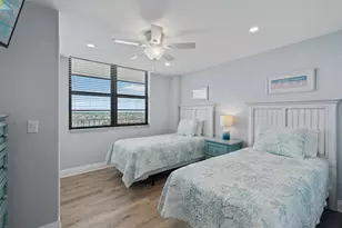 440 Seaview Ct, Marco Island, FL 34145 - Photo 9