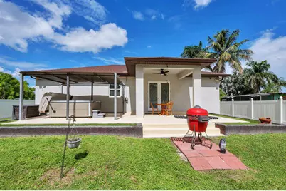 3196 Connecticut Avenue, Naples, FL 34112 - Photo 25