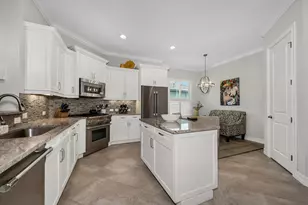 6589 Roma Way, Naples, FL 34113 - Photo 3
