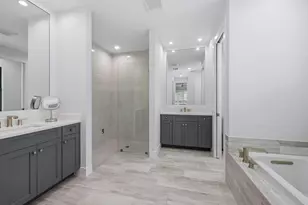 931 Ivory Ct, Marco Island, FL 34145 - Photo 13