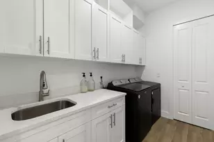 223 1st St SW, Naples, FL 34117 - Photo 27