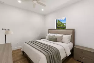 223 1st St SW, Naples, FL 34117 - Photo 25