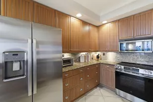 269 Vintage Bay Dr, Marco Island, FL 34145 - Photo 27
