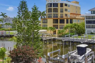 919 Huron Ct, Marco Island, FL 34145 - Photo 17
