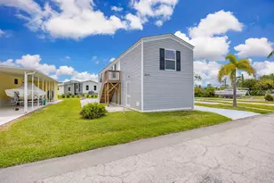 20751 Garden Dr, Estero, FL 33928 - Photo 43