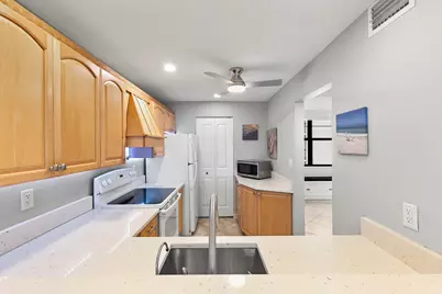591 Seaview #508, Marco Island, FL 34145 - Photo 7