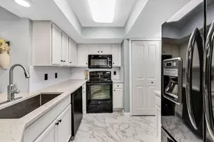 13240 White Marsh Ln, Fort Myers, FL 33912 - Photo 7