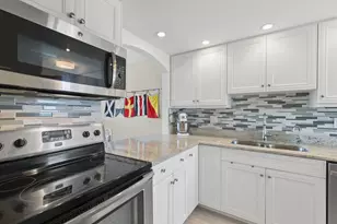 750 W Elkcam Cir, Marco Island, FL 34145 - Photo 11