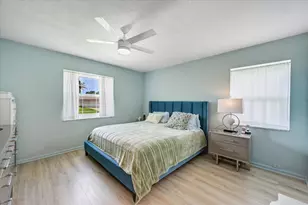 1170 Martinique Ct, Marco Island, FL 34145 - Photo 25