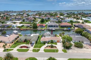 1170 Martinique Ct, Marco Island, FL 34145 - Photo 29