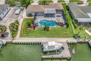 1170 Martinique Ct, Marco Island, FL 34145 - Photo 19