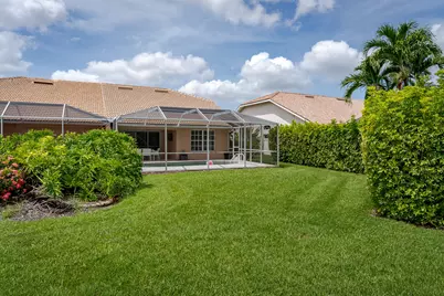 6658 Castlelawn Place, Naples, FL 34113 - Photo 5