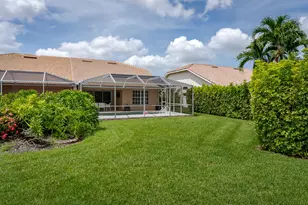6658 Castlelawn Pl, Naples, FL 34113 - Photo 5