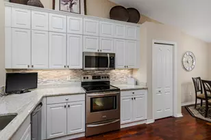 6658 Castlelawn Pl, Naples, FL 34113 - Photo 11