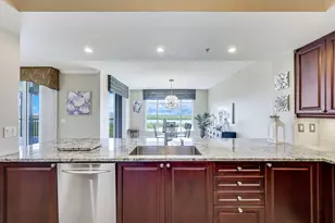 1050 Borghese Ln, Naples, FL 34114 - Photo 7