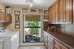 197 Gulfport Ct, Marco Island, FL 34145 - Photo 17