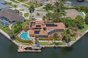 197 Gulfport Ct, Marco Island, FL 34145 - Photo 39