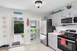 1215 Edington Pl, Marco Island, FL 34145 - Photo 5