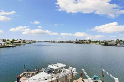 1056 Fieldstone Drive, Marco Island, FL 34145 - Photo 33