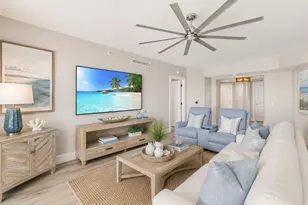 1060 Borghese Ln, Naples, FL 34114 - Photo 7