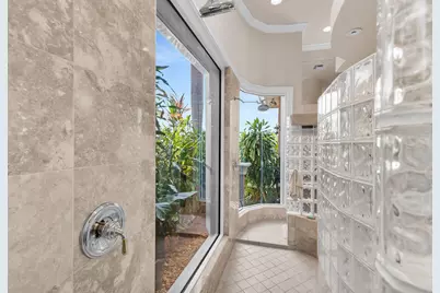 486 Clifton Court, Marco Island, FL 34145 - Photo 19
