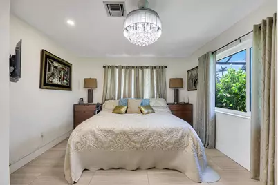130 Greenbrier Street, Marco Island, FL 34145 - Photo 13