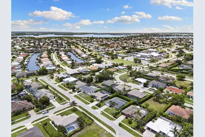 1489 Bermuda Road, Marco Island, FL 34145 - Photo 37