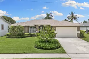 1489 Bermuda Rd, Marco Island, FL 34145 - Photo 31