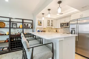 180 Seaview Ct, Marco Island, FL 34145 - Photo 3
