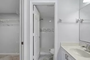 5784 Deauville Cir, Naples, FL 34112 - Photo 13