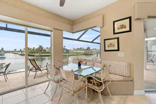 21 Hickory Ct, Marco Island, FL 34145 - Photo 19