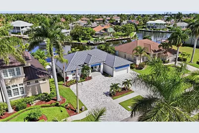 1838 Apataki Court, Marco Island, FL 34145 - Photo 3
