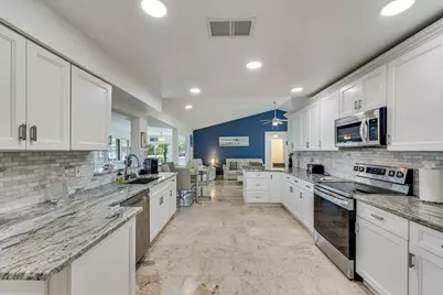 398 Wales Court, Marco Island, FL 34145 - Photo 13