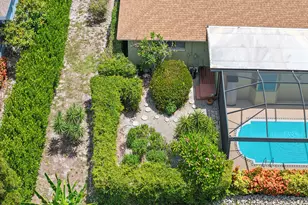 1485 Honeysuckle Ave, Marco Island, FL 34145 - Photo 43