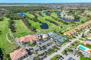1075 Foxfire Ln, Naples, FL 34104 - Photo 45